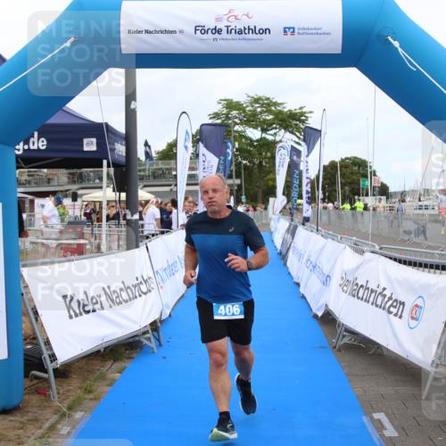 16.08.2026 - KN Förde Triathlon 2026 Markus Tischler http://msf.ph/oto/10001353 16.08.2026 12:29:55 Ziel 370, 406, 370, 406 meine-sportfotos.de