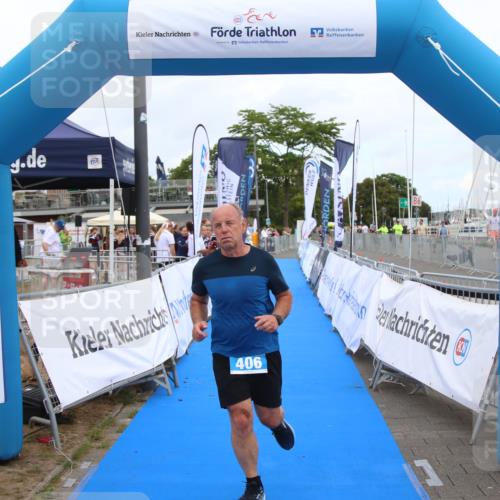 16.08.2026 - KN Förde Triathlon 2026 Markus Tischler http://msf.ph/oto/10001358 16.08.2026 12:29:56 Ziel 370, 406, 370, 406 meine-sportfotos.de