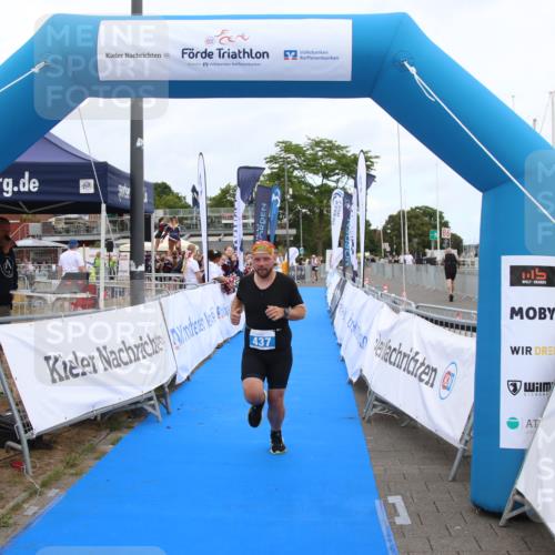 16.08.2026 - KN Förde Triathlon 2026 Markus Tischler http://msf.ph/oto/10001406 16.08.2026 12:30:20 Ziel 437, 437 meine-sportfotos.de