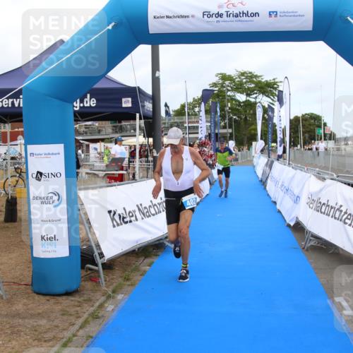 16.08.2026 - KN Förde Triathlon 2026 Markus Tischler http://msf.ph/oto/10001464 16.08.2026 12:30:33 Ziel 378, 402, 378, 402 meine-sportfotos.de