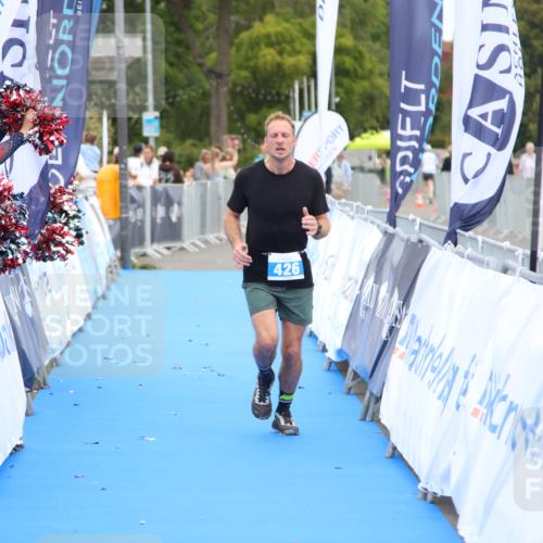 16.08.2026 - KN Förde Triathlon 2026 Markus Tischler http://msf.ph/oto/10001502 16.08.2026 12:31:28 Ziel 426, 426 meine-sportfotos.de