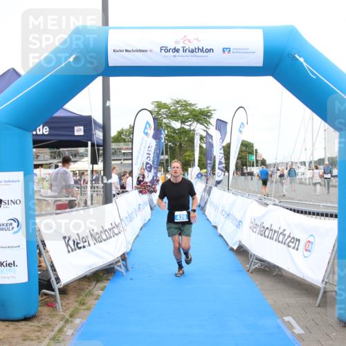 16.08.2026 - KN Förde Triathlon 2026 Markus Tischler http://msf.ph/oto/10001504 16.08.2026 12:31:32 Ziel 426, 426 meine-sportfotos.de