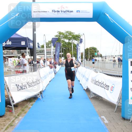 16.08.2026 - KN Förde Triathlon 2026 Markus Tischler http://msf.ph/oto/10001513 16.08.2026 12:32:46 Ziel 413, 413 meine-sportfotos.de