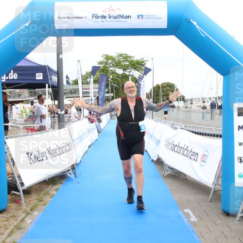 16.08.2026 - KN Förde Triathlon 2026 Markus Tischler http://msf.ph/oto/10001523 16.08.2026 12:32:47 Ziel 413, 413 meine-sportfotos.de