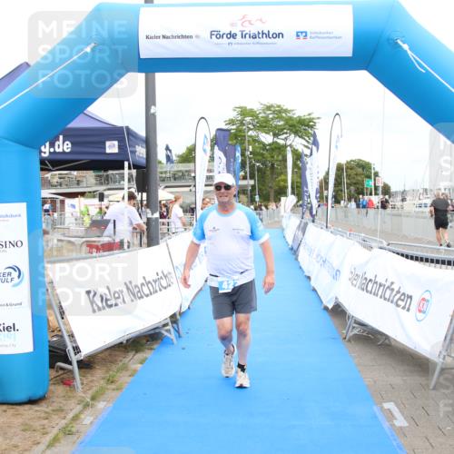 16.08.2026 - KN Förde Triathlon 2026 Markus Tischler http://msf.ph/oto/10001531 16.08.2026 12:33:10 Ziel 427, 427 meine-sportfotos.de