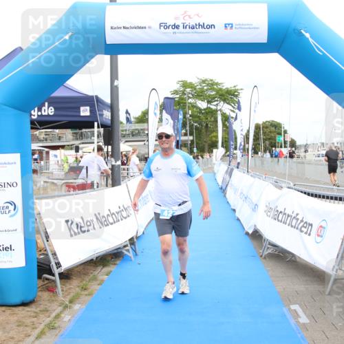 16.08.2026 - KN Förde Triathlon 2026 Markus Tischler http://msf.ph/oto/10001532 16.08.2026 12:33:10 Ziel 427, 427 meine-sportfotos.de