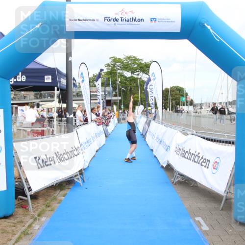 16.08.2026 - KN Förde Triathlon 2026 Markus Tischler http://msf.ph/oto/10001542 16.08.2026 12:34:17 Ziel 396, 396 meine-sportfotos.de