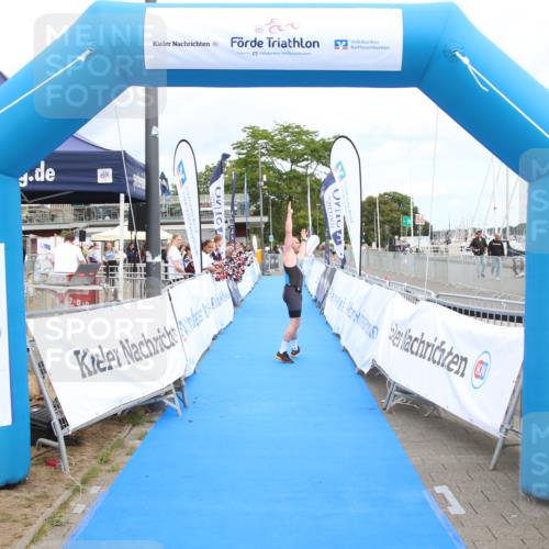16.08.2026 - KN Förde Triathlon 2026 Markus Tischler http://msf.ph/oto/10001543 16.08.2026 12:34:17 Ziel 396, 396 meine-sportfotos.de