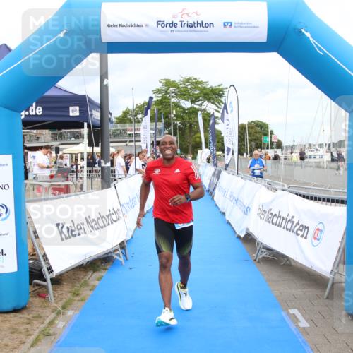 16.08.2026 - KN Förde Triathlon 2026 Markus Tischler http://msf.ph/oto/10001564 16.08.2026 12:34:56 Ziel 351, 438, 351, 438 meine-sportfotos.de