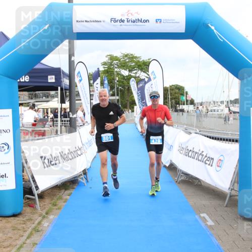 16.08.2026 - KN Förde Triathlon 2026 Markus Tischler http://msf.ph/oto/10001584 16.08.2026 12:36:04 Ziel 428, 801, 428, 801 meine-sportfotos.de