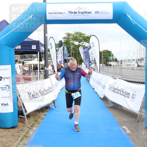 16.08.2026 - KN Förde Triathlon 2026 Markus Tischler http://msf.ph/oto/10001597 16.08.2026 12:36:58 Ziel 422, 422 meine-sportfotos.de