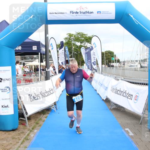 16.08.2026 - KN Förde Triathlon 2026 Markus Tischler http://msf.ph/oto/10001598 16.08.2026 12:36:58 Ziel 422, 422 meine-sportfotos.de