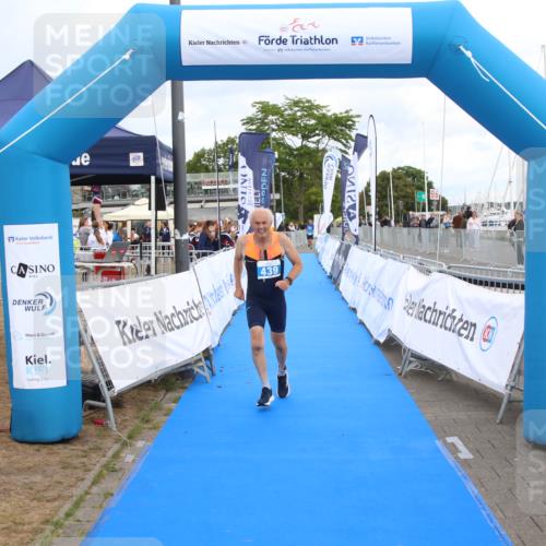 16.08.2026 - KN Förde Triathlon 2026 Markus Tischler http://msf.ph/oto/10001609 16.08.2026 12:43:02 Ziel 439, 439 meine-sportfotos.de
