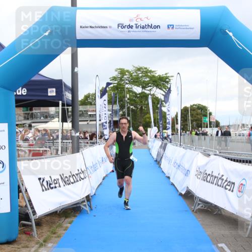 16.08.2026 - KN Förde Triathlon 2026 Markus Tischler http://msf.ph/oto/10001630 16.08.2026 12:47:38 Ziel 424, 424 meine-sportfotos.de