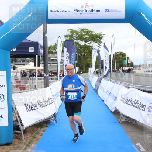 16.08.2026 - KN Förde Triathlon 2026 Markus Tischler http://msf.ph/oto/10001654 16.08.2026 12:48:26 Ziel 415, 415 meine-sportfotos.de