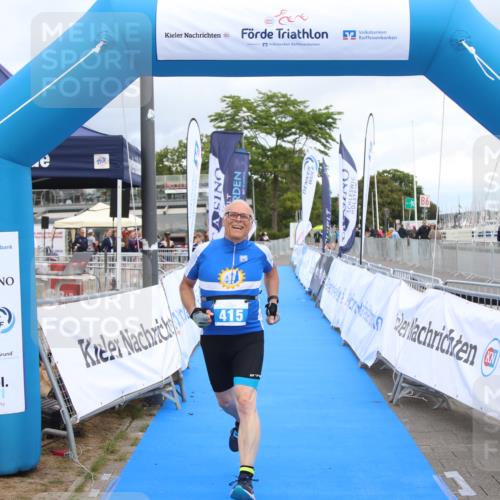 16.08.2026 - KN Förde Triathlon 2026 Markus Tischler http://msf.ph/oto/10001656 16.08.2026 12:48:26 Ziel 415, 415 meine-sportfotos.de