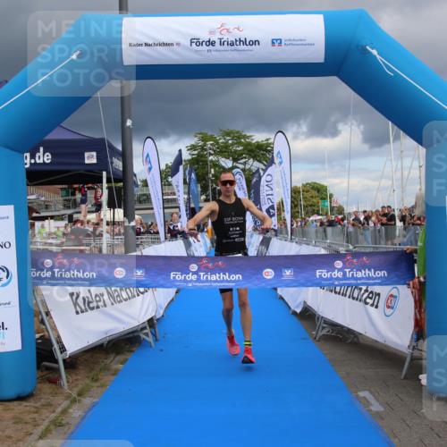 16.08.2026 - KN Förde Triathlon 2026 Markus Tischler http://msf.ph/oto/10001669 16.08.2026 13:28:28 Ziel 510, 510 meine-sportfotos.de