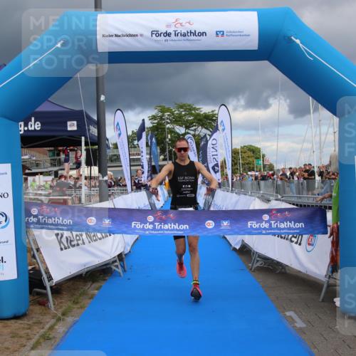 16.08.2026 - KN Förde Triathlon 2026 Markus Tischler http://msf.ph/oto/10001670 16.08.2026 13:28:28 Ziel 510, 510 meine-sportfotos.de