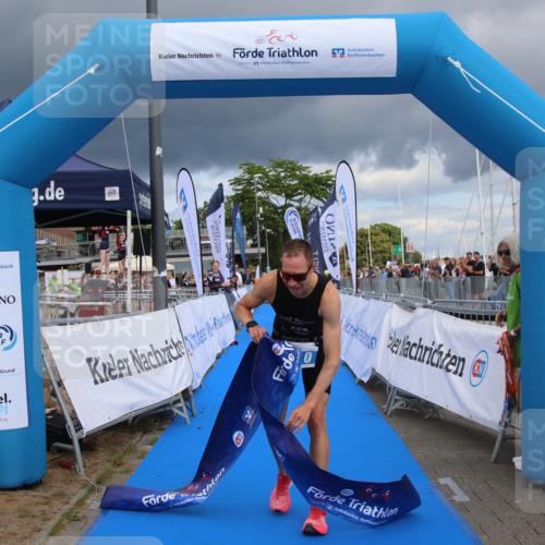 16.08.2026 - KN Förde Triathlon 2026 Markus Tischler http://msf.ph/oto/10001679 16.08.2026 13:28:29 Ziel 510, 510 meine-sportfotos.de