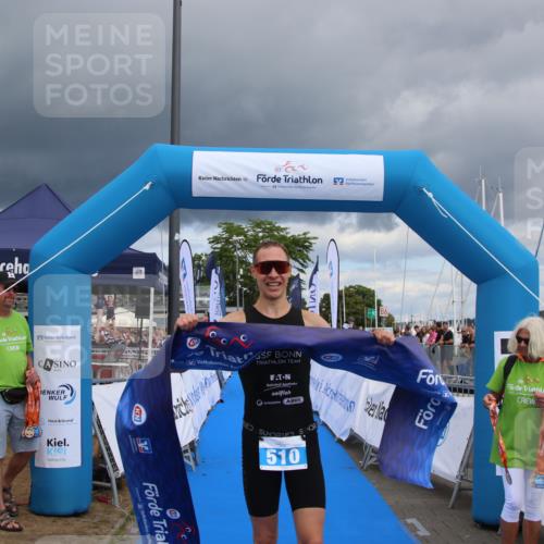 16.08.2026 - KN Förde Triathlon 2026 Markus Tischler http://msf.ph/oto/10001687 16.08.2026 13:28:35 Ziel 510, 510 meine-sportfotos.de