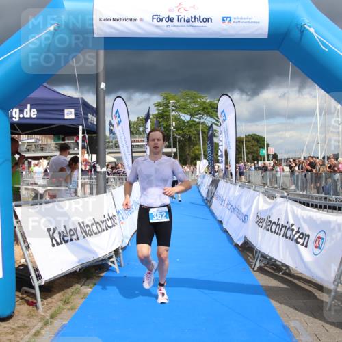 16.08.2026 - KN Förde Triathlon 2026 Markus Tischler http://msf.ph/oto/10001700 16.08.2026 13:30:06 Ziel 362, 501, 362, 501 meine-sportfotos.de