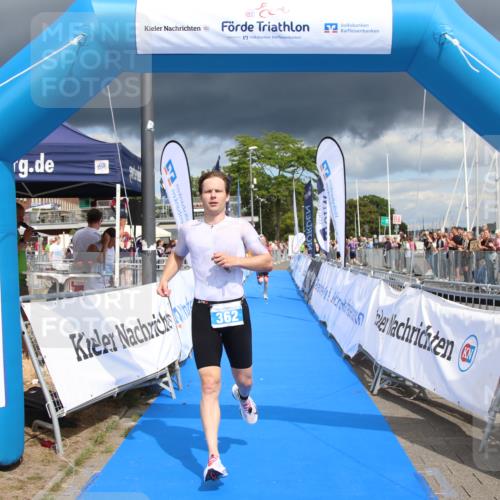 16.08.2026 - KN Förde Triathlon 2026 Markus Tischler http://msf.ph/oto/10001702 16.08.2026 13:30:06 Ziel 362, 501, 362, 501 meine-sportfotos.de