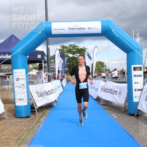 16.08.2026 - KN Förde Triathlon 2026 Markus Tischler http://msf.ph/oto/10001728 16.08.2026 13:35:54 Ziel 505, 505 meine-sportfotos.de