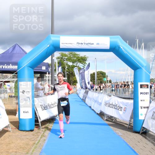 16.08.2026 - KN Förde Triathlon 2026 Markus Tischler http://msf.ph/oto/10001737 16.08.2026 13:36:51 Ziel 504, 504 meine-sportfotos.de