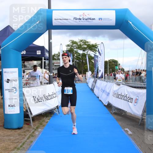 16.08.2026 - KN Förde Triathlon 2026 Markus Tischler http://msf.ph/oto/10001759 16.08.2026 13:39:22 Ziel 512, 512 meine-sportfotos.de