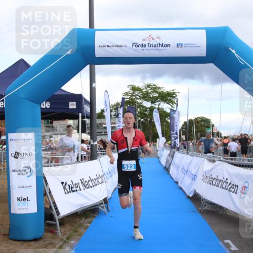 16.08.2026 - KN Förde Triathlon 2026 Markus Tischler http://msf.ph/oto/10001773 16.08.2026 13:39:53 Ziel 514, 523, 514, 523 meine-sportfotos.de