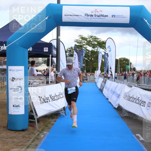 16.08.2026 - KN Förde Triathlon 2026 Markus Tischler http://msf.ph/oto/10001782 16.08.2026 13:40:29 Ziel 542, 542 meine-sportfotos.de