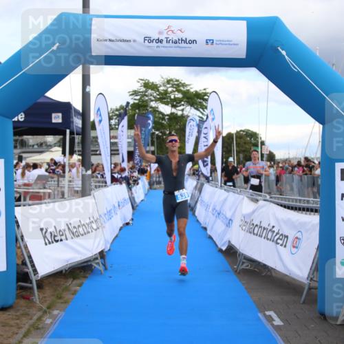 16.08.2026 - KN Förde Triathlon 2026 Markus Tischler http://msf.ph/oto/10001784 16.08.2026 13:40:52 Ziel 530, 530 meine-sportfotos.de