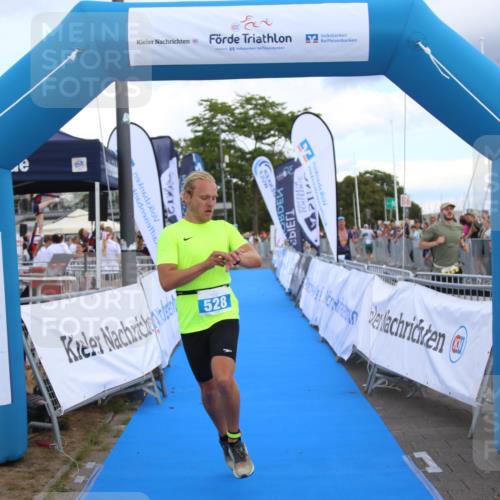 16.08.2026 - KN Förde Triathlon 2026 Markus Tischler http://msf.ph/oto/10001811 16.08.2026 13:41:33 Ziel 528, 528 meine-sportfotos.de