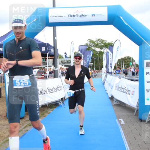 16.08.2026 - KN Förde Triathlon 2026 Markus Tischler http://msf.ph/oto/10001850 16.08.2026 13:43:54 Ziel 513, 525, 513, 525 meine-sportfotos.de
