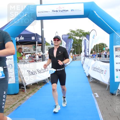 16.08.2026 - KN Förde Triathlon 2026 Markus Tischler http://msf.ph/oto/10001852 16.08.2026 13:43:55 Ziel 513, 525, 513, 525 meine-sportfotos.de