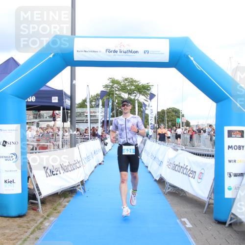 16.08.2026 - KN Förde Triathlon 2026 Markus Tischler http://msf.ph/oto/10001916 16.08.2026 13:45:19 Ziel 521, 521 meine-sportfotos.de