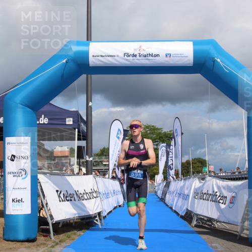 16.08.2026 - KN Förde Triathlon 2026 Markus Tischler http://msf.ph/oto/10002010 16.08.2026 13:48:29 Ziel 519, 547, 598, 519, 547, 598 meine-sportfotos.de