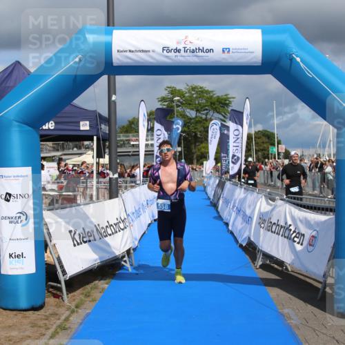 16.08.2026 - KN Förde Triathlon 2026 Markus Tischler http://msf.ph/oto/10002032 16.08.2026 13:49:06 Ziel 558, 558 meine-sportfotos.de