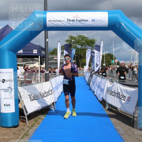 16.08.2026 - KN Förde Triathlon 2026 Markus Tischler http://msf.ph/oto/10002033 16.08.2026 13:49:06 Ziel 558, 558 meine-sportfotos.de
