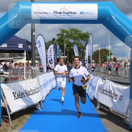 16.08.2026 - KN Förde Triathlon 2026 Markus Tischler http://msf.ph/oto/10002054 16.08.2026 13:49:53 Ziel 590, 701, 705, 590, 701, 705 meine-sportfotos.de