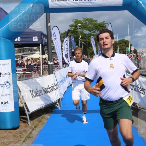 16.08.2026 - KN Förde Triathlon 2026 Markus Tischler http://msf.ph/oto/10002059 16.08.2026 13:49:54 Ziel 590, 701, 705, 590, 701, 705 meine-sportfotos.de