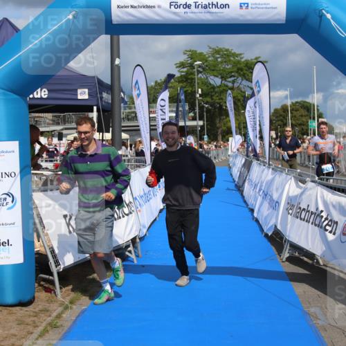 16.08.2026 - KN Förde Triathlon 2026 Markus Tischler http://msf.ph/oto/10002068 16.08.2026 13:49:59 Ziel 701, 705, 701, 705 meine-sportfotos.de