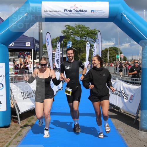 16.08.2026 - KN Förde Triathlon 2026 Markus Tischler http://msf.ph/oto/10002088 16.08.2026 13:50:42 Ziel 559, 706, 559, 706 meine-sportfotos.de