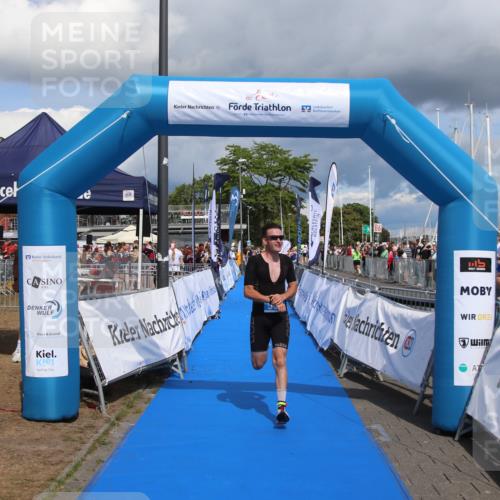 16.08.2026 - KN Förde Triathlon 2026 Markus Tischler http://msf.ph/oto/10002102 16.08.2026 13:51:22 Ziel 568, 568 meine-sportfotos.de