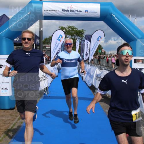 16.08.2026 - KN Förde Triathlon 2026 Markus Tischler http://msf.ph/oto/10002125 16.08.2026 13:51:42 Ziel 708, 708 meine-sportfotos.de