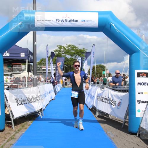16.08.2026 - KN Förde Triathlon 2026 Markus Tischler http://msf.ph/oto/10002269 16.08.2026 13:55:00 Ziel 569, 569 meine-sportfotos.de