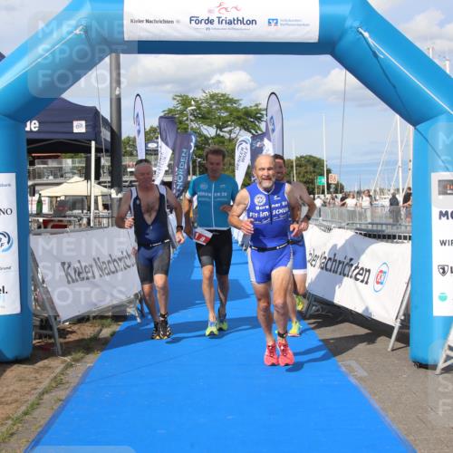 16.08.2026 - KN Förde Triathlon 2026 Markus Tischler http://msf.ph/oto/10003337 16.08.2026 16:26:02 Ziel 0, 1 meine-sportfotos.de
