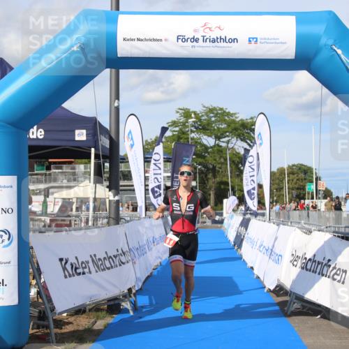 16.08.2026 - KN Förde Triathlon 2026 Markus Tischler http://msf.ph/oto/10003345 16.08.2026 16:30:00 Ziel 0, 6 meine-sportfotos.de
