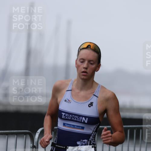 16.08.2026 - KN Förde Triathlon 2026 Antke Förster http://msf.ph/oto/10003394 16.08.2026 09:51:05 Laufen 101 meine-sportfotos.de