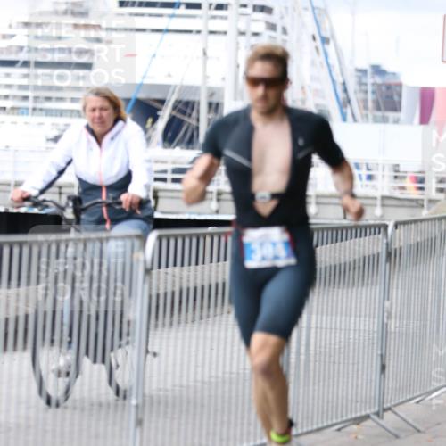16.08.2026 - KN Förde Triathlon 2026 Antke Förster http://msf.ph/oto/10003410 16.08.2026 11:36:43 Laufen 304 meine-sportfotos.de